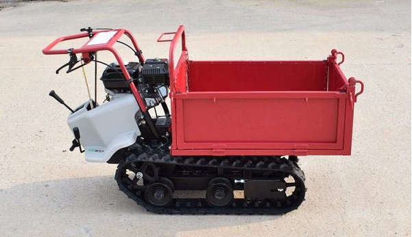 Agricultural crawler truck companies need to focus on product quality and seek development