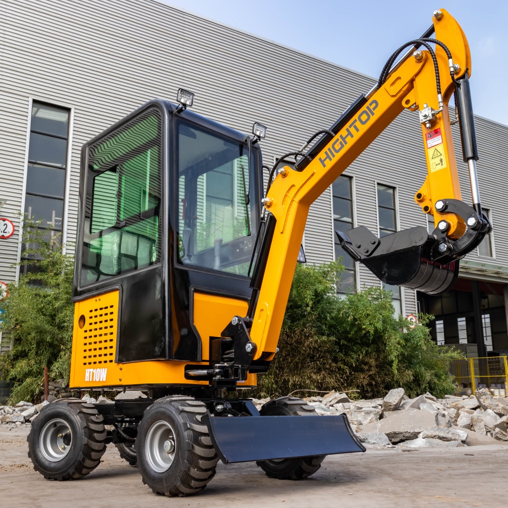 1 Ton HT-10W CE Certified Wheeled Mini Excavator 
